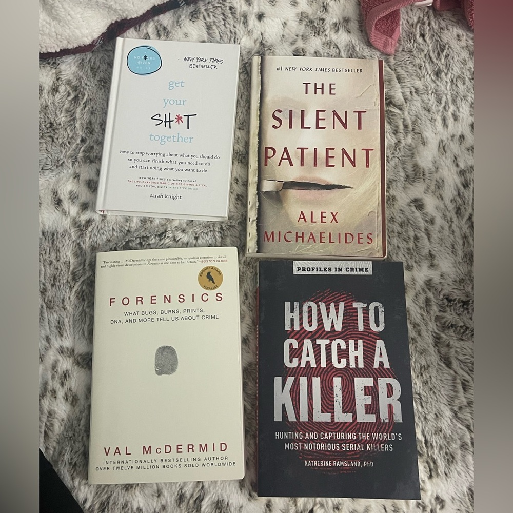 Reading books ‼️